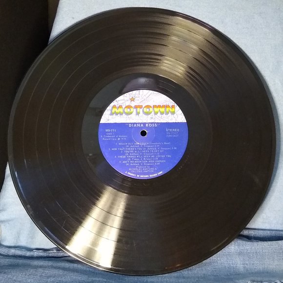 Diana Ross -Diana Ross 1970 Textured Cover Vinyl record Rare!! - Picture 3 of 4